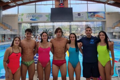 2025-08-29 IMAGEN Socorristas de CyL, junto a su técnico, en el Cto de Europa